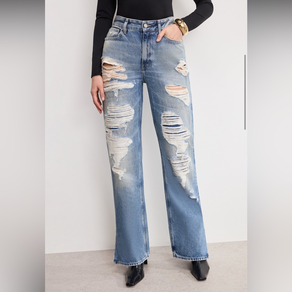 Good American Distressed Light Blue Straight Leg Jeans - Picture 3 of 13